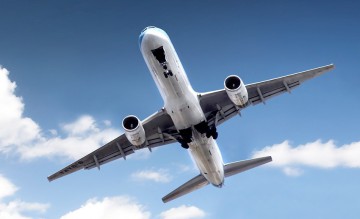 Avioanele comerciale își vor raporta poziţia la fiecare 15 minute